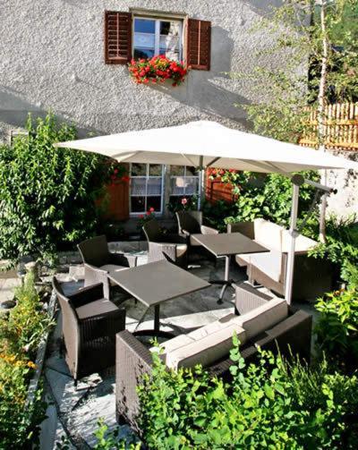 Gasthaus Alte Post Zillis Екстер'єр фото